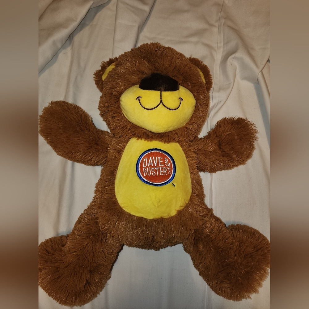Dave n Busters plush bear